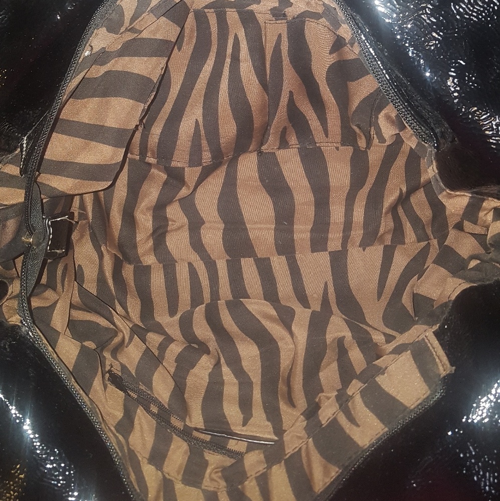 Zebra Print Purse - Picture 4 of 6